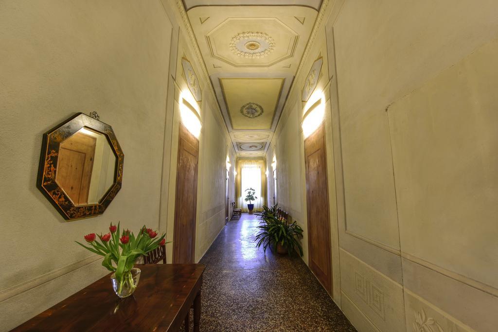 Bed and Breakfast Torre Dei Lari Residenza D'Epoca Florencja Zewnętrze zdjęcie