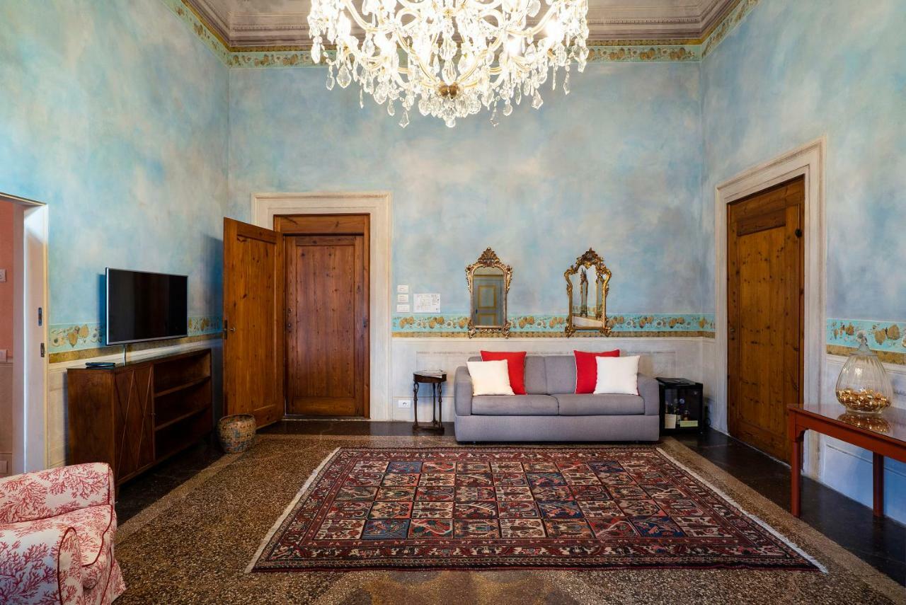 Bed and Breakfast Torre Dei Lari Residenza D'Epoca Florencja Zewnętrze zdjęcie